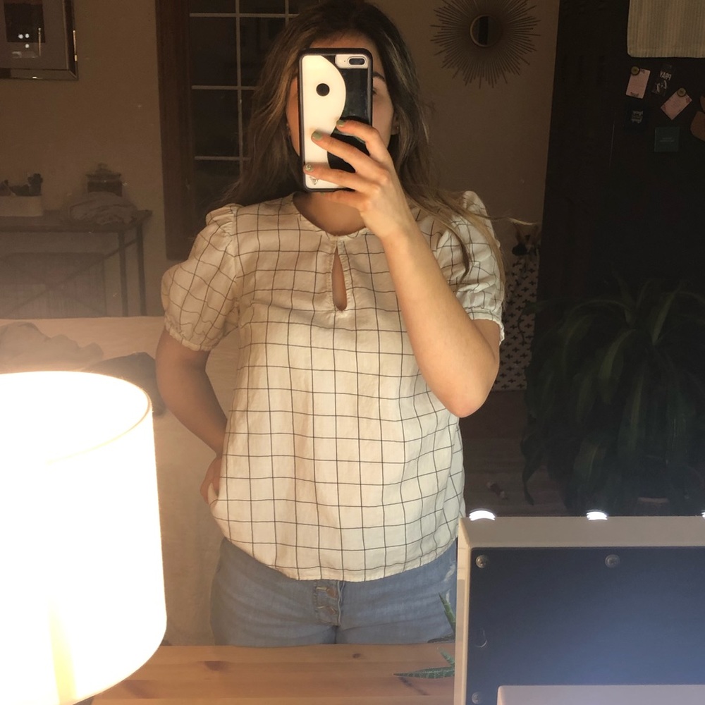 Women’s shirt